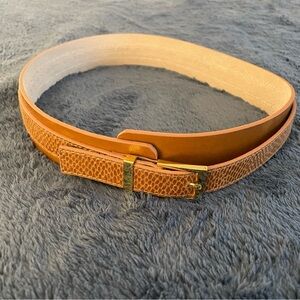 Trevero light brown women’s belt size XS NWOT